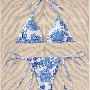 Blue and white printed triangle